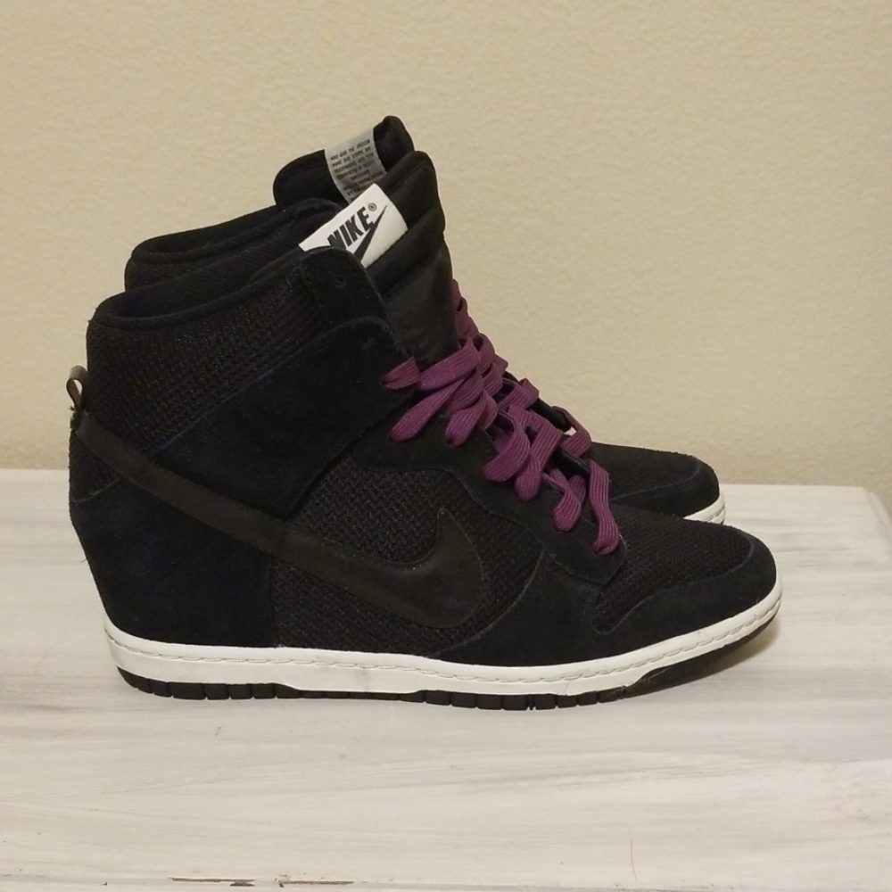 *RARE* Nike wedges
